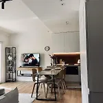 Sui's *