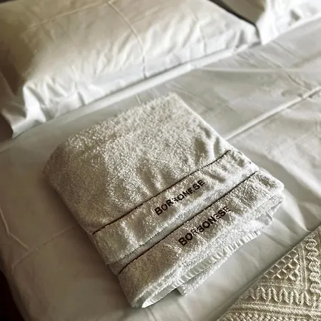 Sui's דירה טיראנה