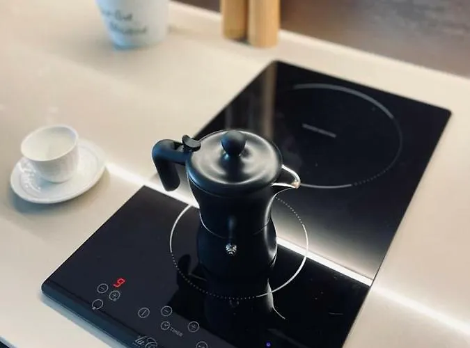 شقة Sui's تيرانا